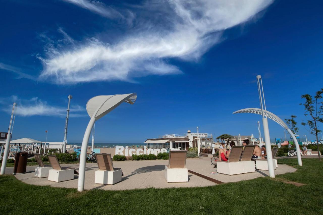 Trilocale Luna Riccione Exterior foto